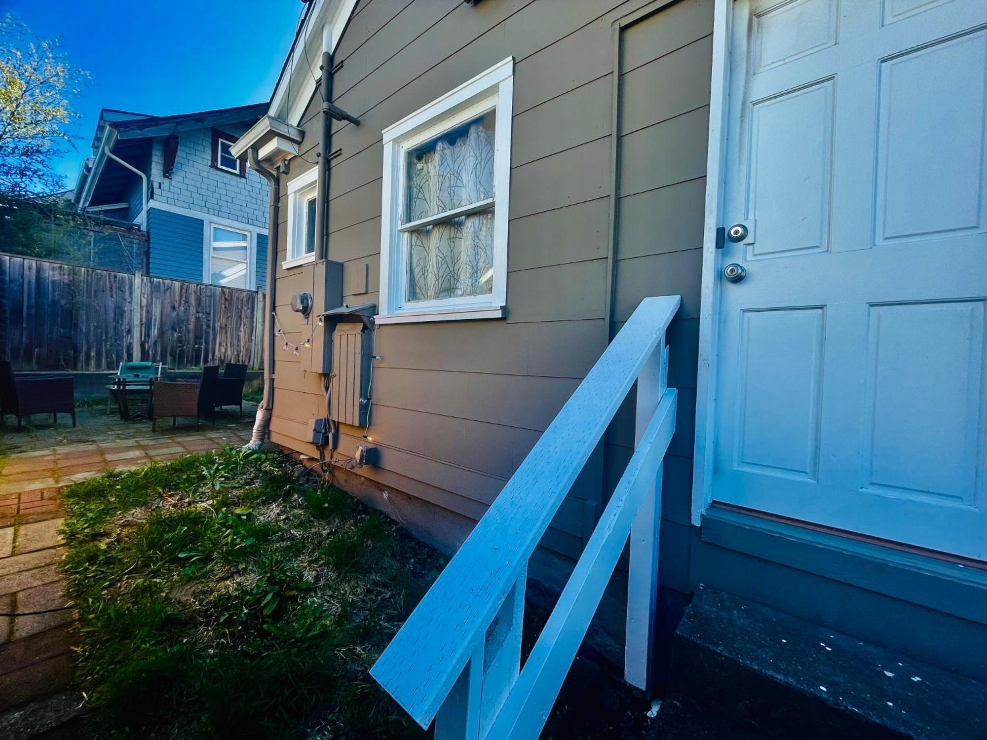 Tacoma Homestay- With Breakfast Included-Private Room Exterior foto